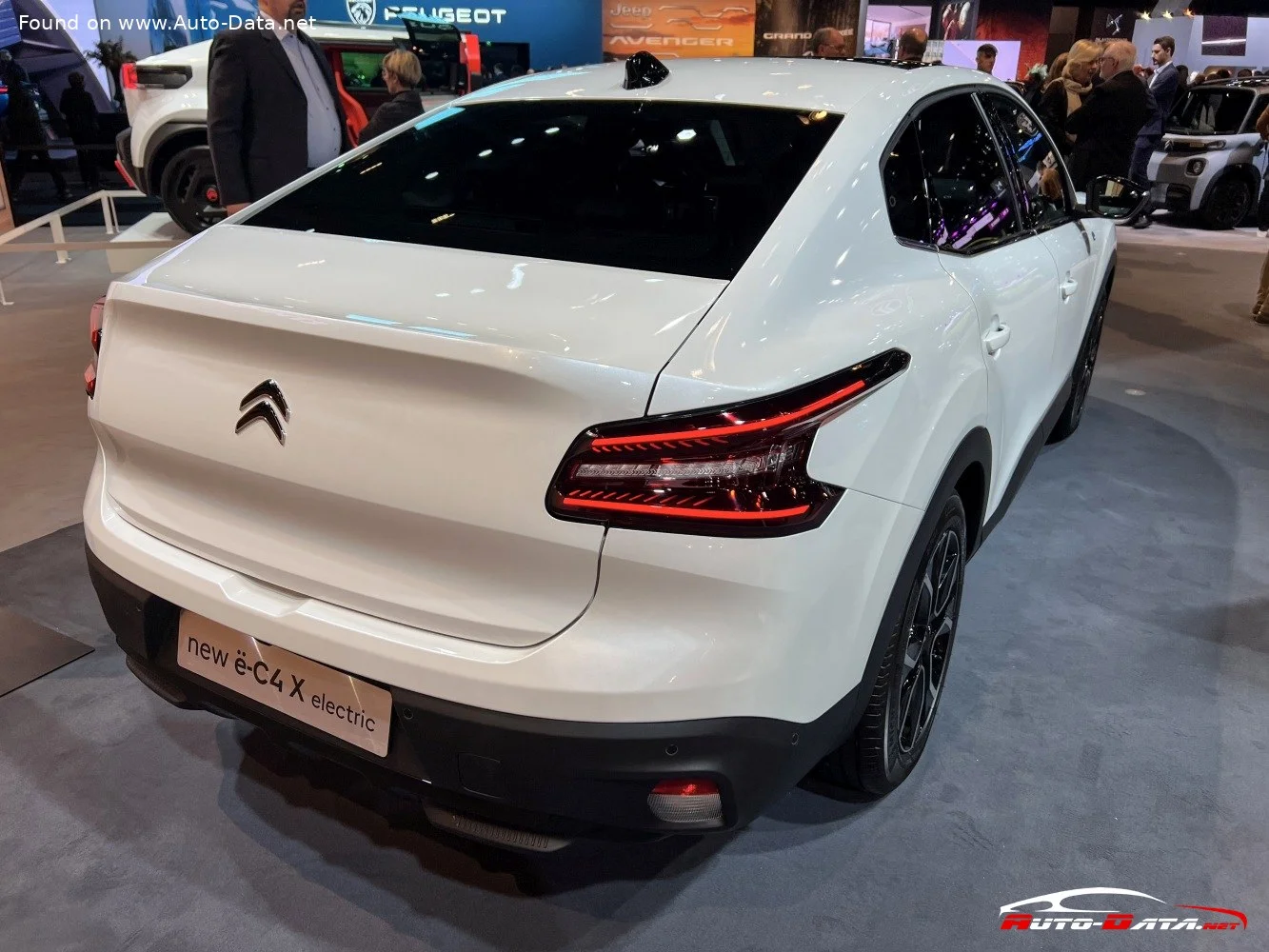 Citroen C4 X 1.2 (136 Hp) Mild Hybrid e-DSC2024 - 2024 thumbnail 7