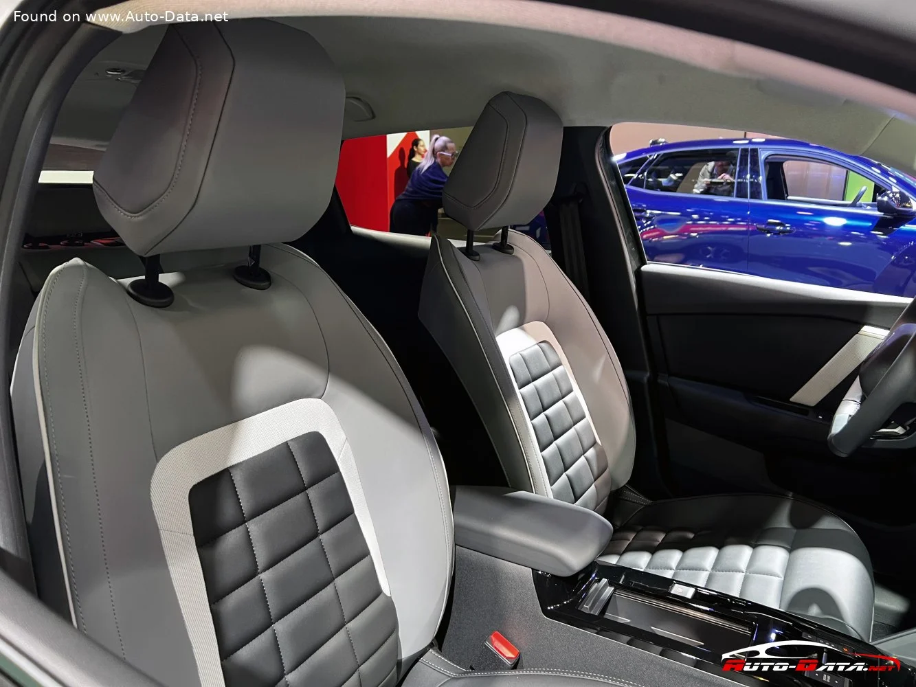 Citroen C4 1.2 (100 Hp) Mild Hybrid e-DCS2024 - 2025 thumbnail 11