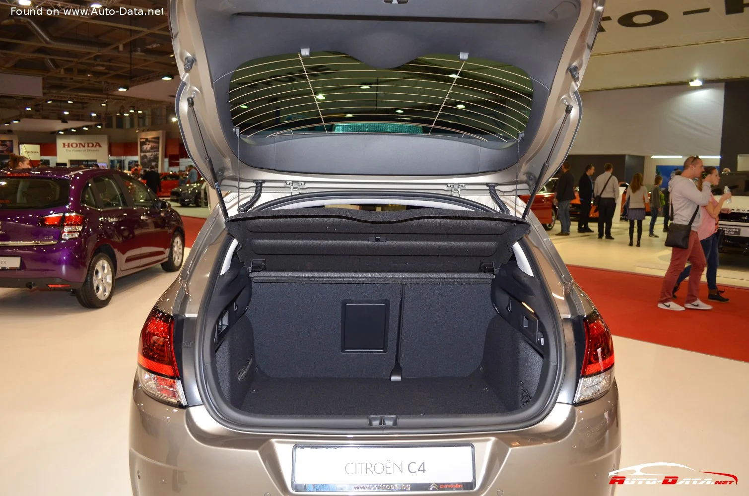 Citroen C4 1.2 PureTech (110 Hp)2015 - 2018 thumbnail 4