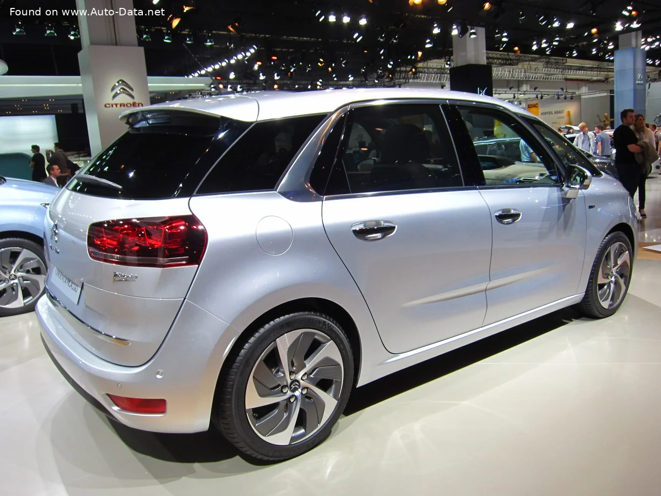 Citroen C4 1.2 PureTech (130 Hp) S&S2015 - 2016 thumbnail 2