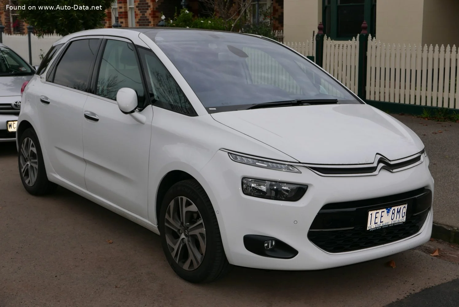Citroen C4 1.2 PureTech (130 Hp) S&S2015 - 2016 thumbnail 3