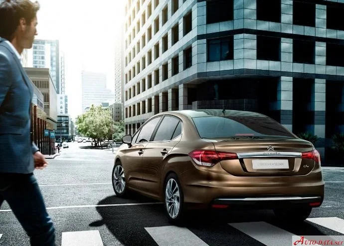 Citroen C4 1.6 THP (163 Hp) Automatic2012 - 2016 thumbnail 10