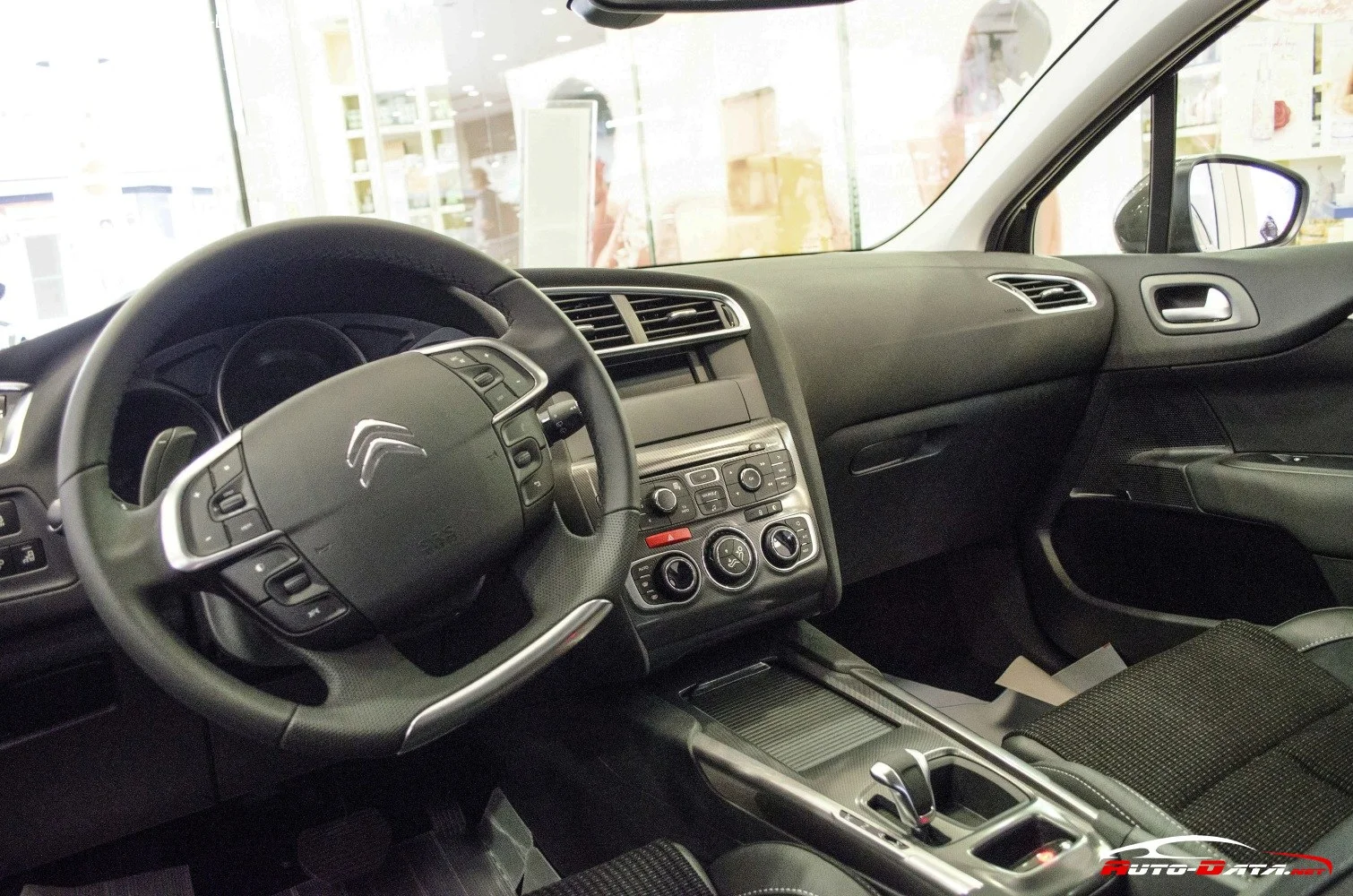 Citroen C4 1.2 PureTech (130 Hp)2014 - 2015 thumbnail 13