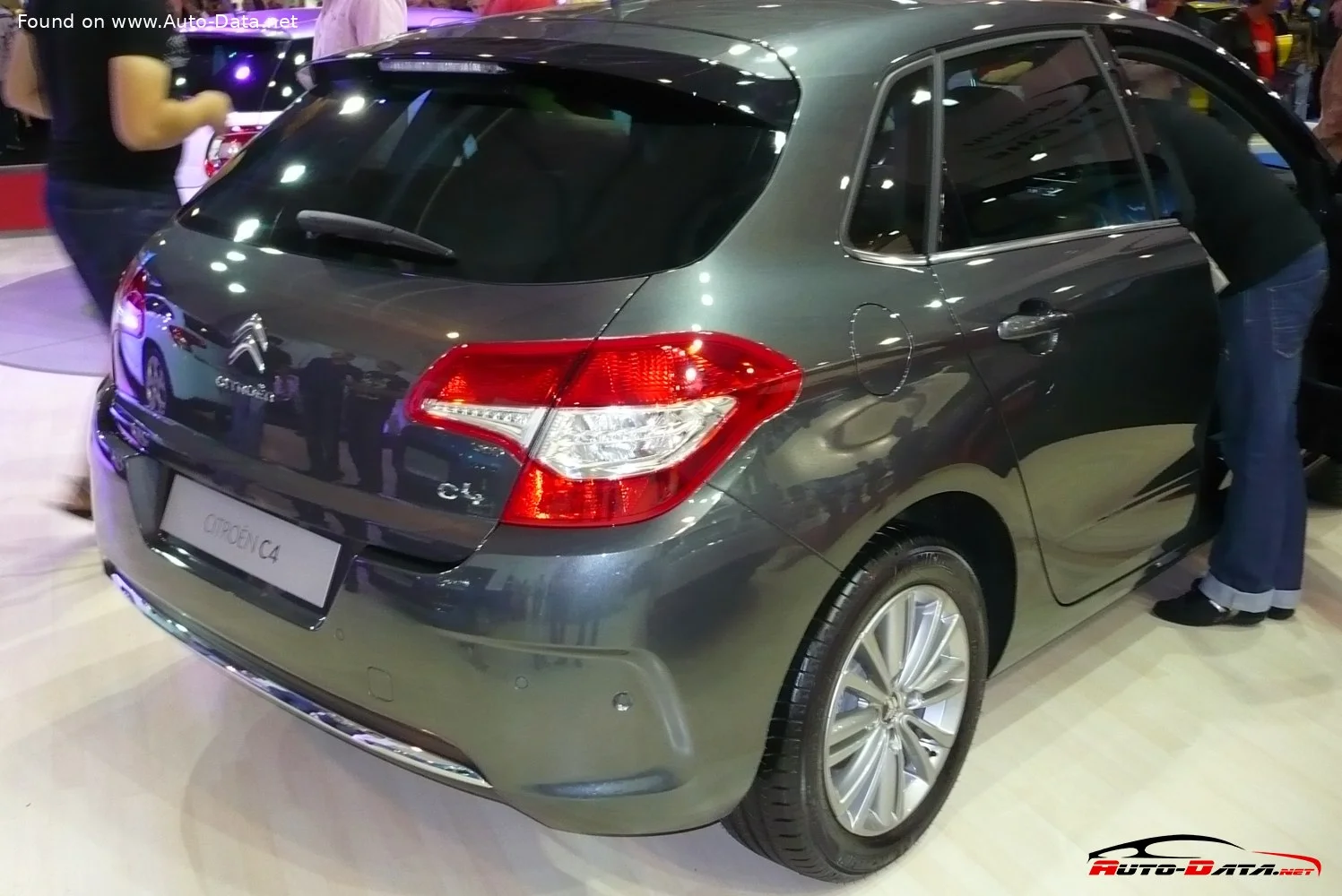 Citroen C4 1.2 PureTech (130 Hp)2014 - 2015 thumbnail 15
