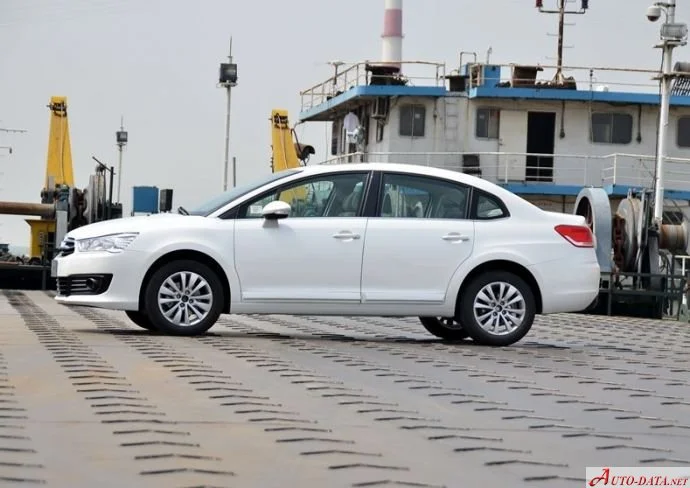 Citroen C4 1.6 16V (117 Hp)2009 - 2012 thumbnail 4