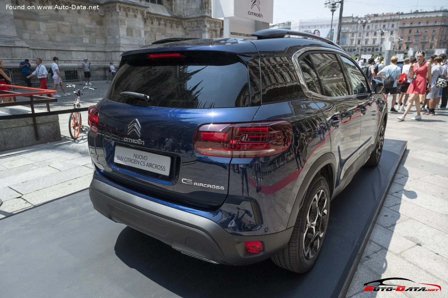 Citroen C5 Aircross 1.2 (136 Hp) Mild Hybrid e-DSC2023 - 2025 thumbnail 17