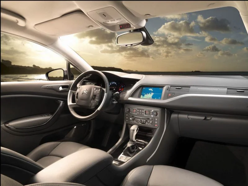 Citroen C5 1.6 e-HDi (114 Hp) Airdream EGS2012 - 2015 thumbnail 17