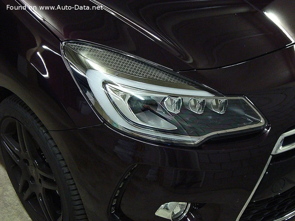 Citroen DS3 1.2 PureTech (110 Hp) S&S2014 - 2015 thumbnail 17