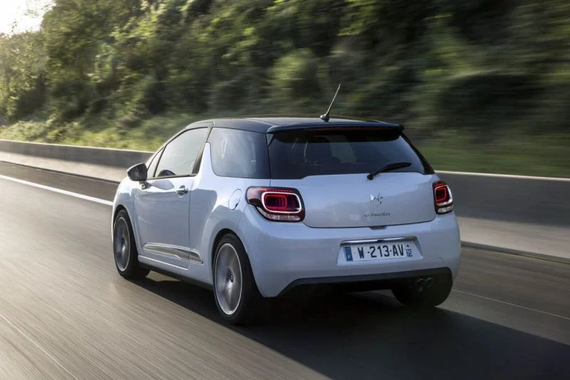 Citroen DS3 1.2 PureTech (110 Hp) S&S2014 - 2015 thumbnail 3