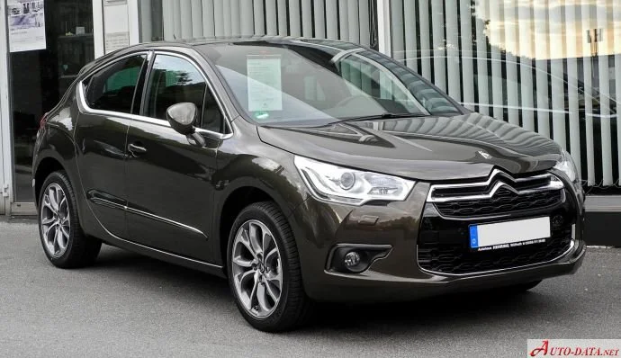Citroen DS4 1.2 PureTech (130 Hp) Stop&Start2014 - 2015 thumbnail 12