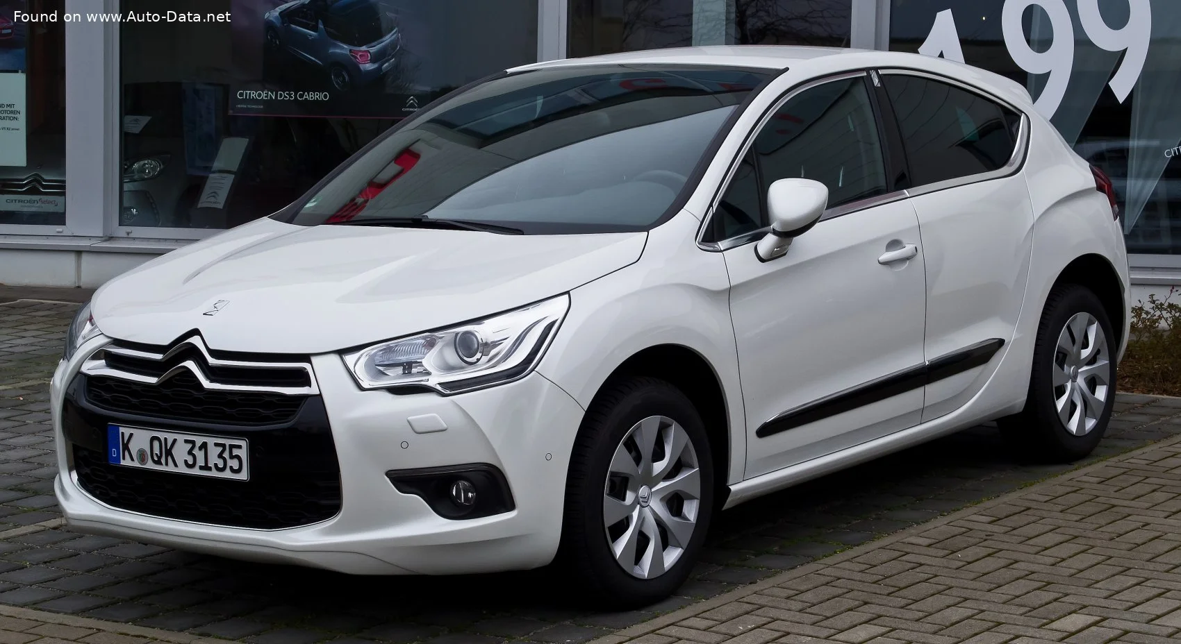 Citroen DS4 1.2 PureTech (130 Hp) Stop&Start2014 - 2015 thumbnail 7