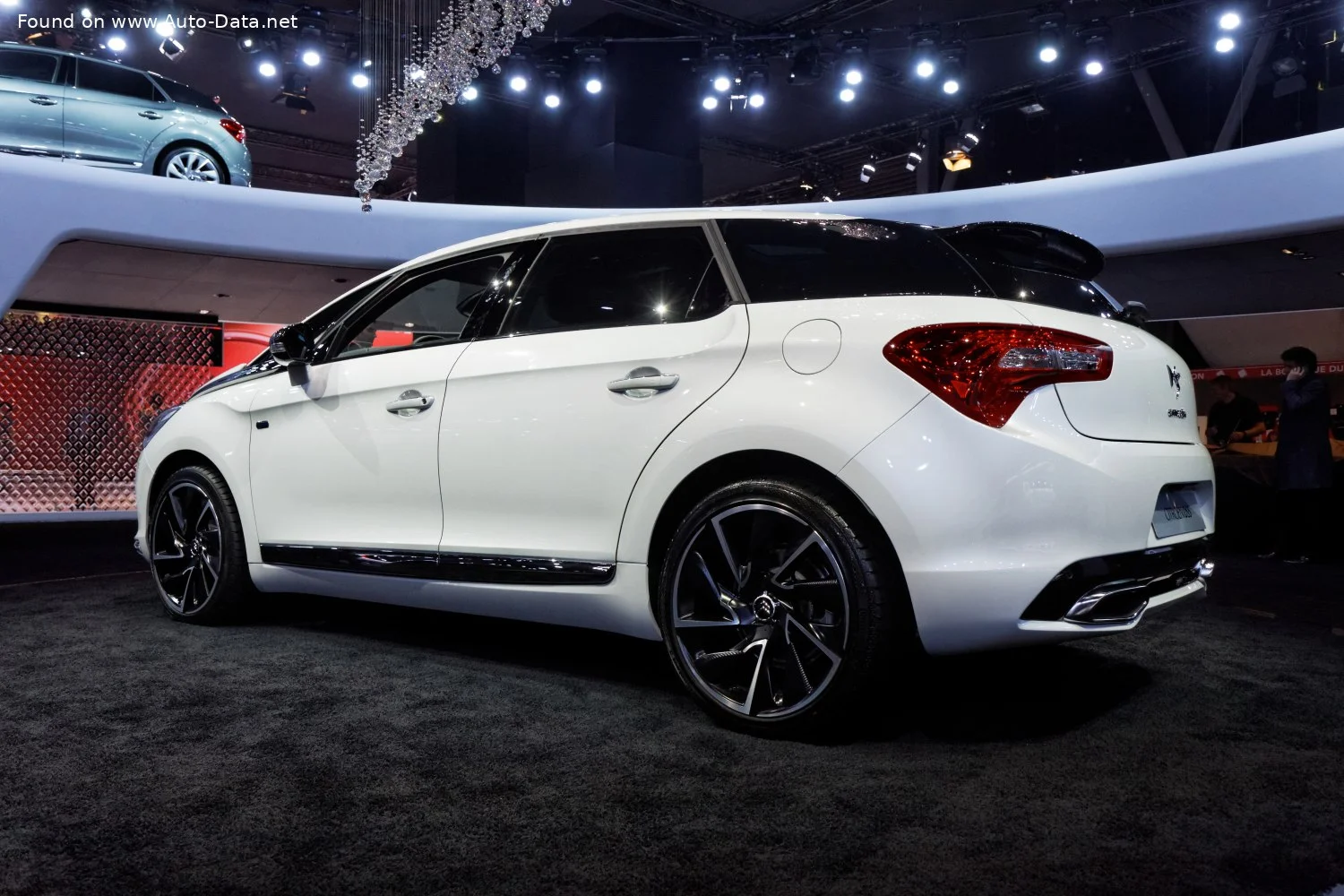 Citroen DS5 1.6 BlueHDi (120 Hp)2014 - 2015 thumbnail 2