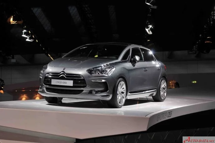 Citroen DS5 1.6 BlueHDi (120 Hp)2014 - 2015 thumbnail 13