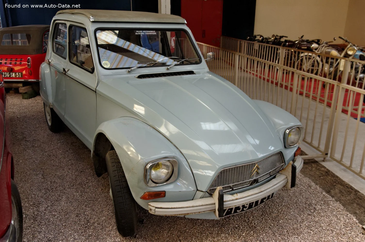 Citroen Dyane 0.4 (21 Hp)1967 - 1968 thumbnail 4