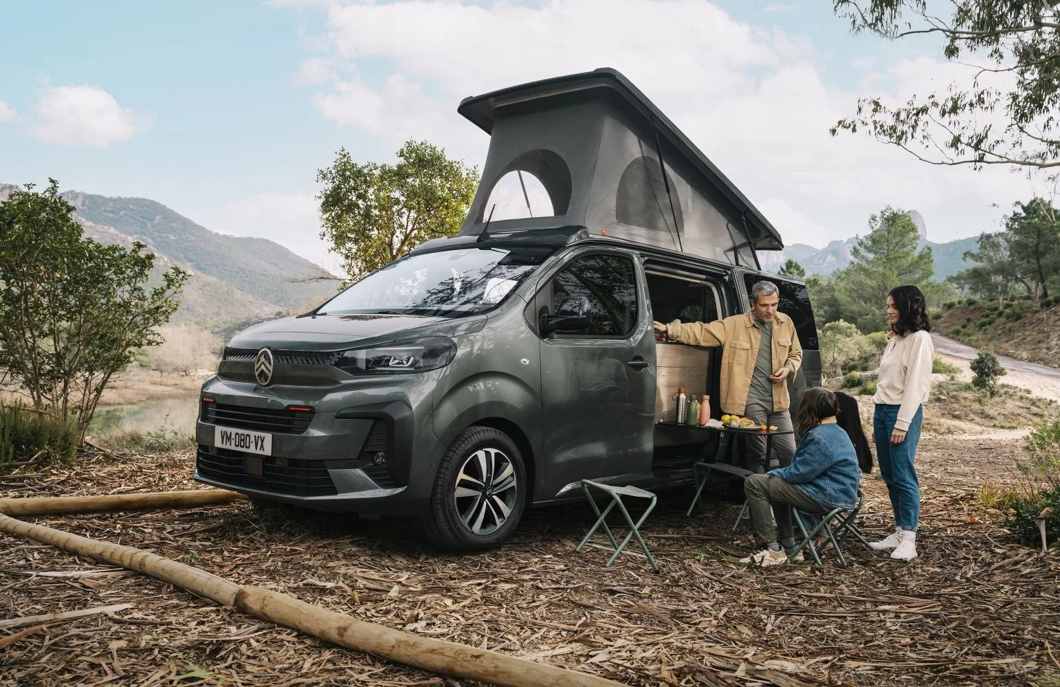 Citroen Holidays 2.0 BlueHDi (145 Hp)2024 - thumbnail 3