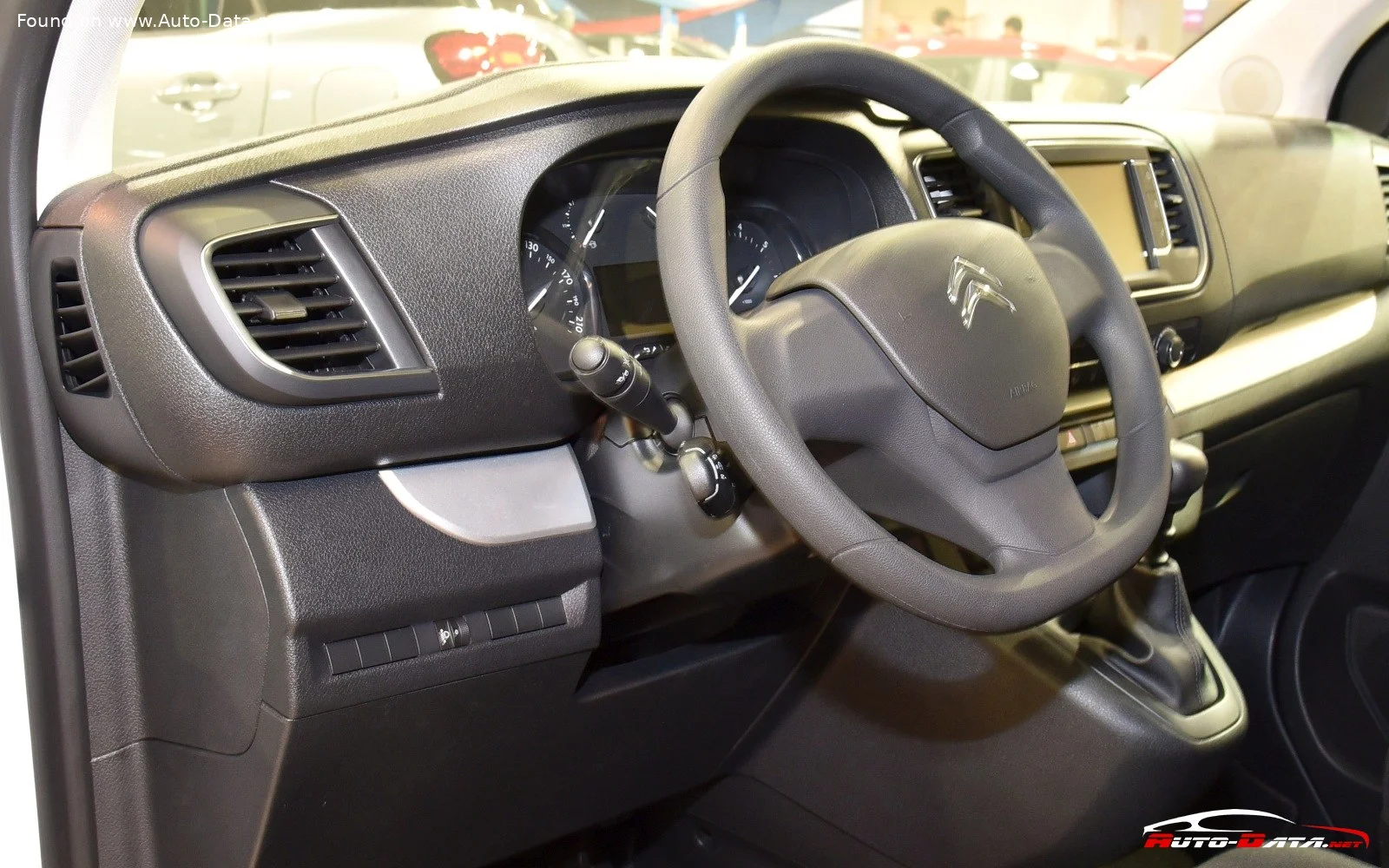 Citroen SpaceTourer 1.5 BlueHDi (120 Hp)2018 - 2021 thumbnail 5