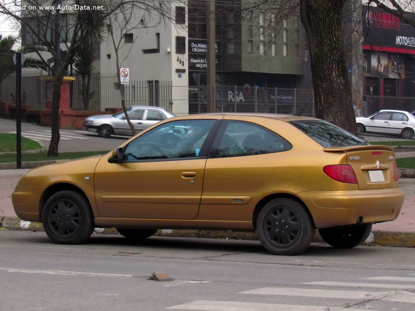 Citroen Xsara 1.4 i (75 Hp)2000 - 2003 thumbnail 2