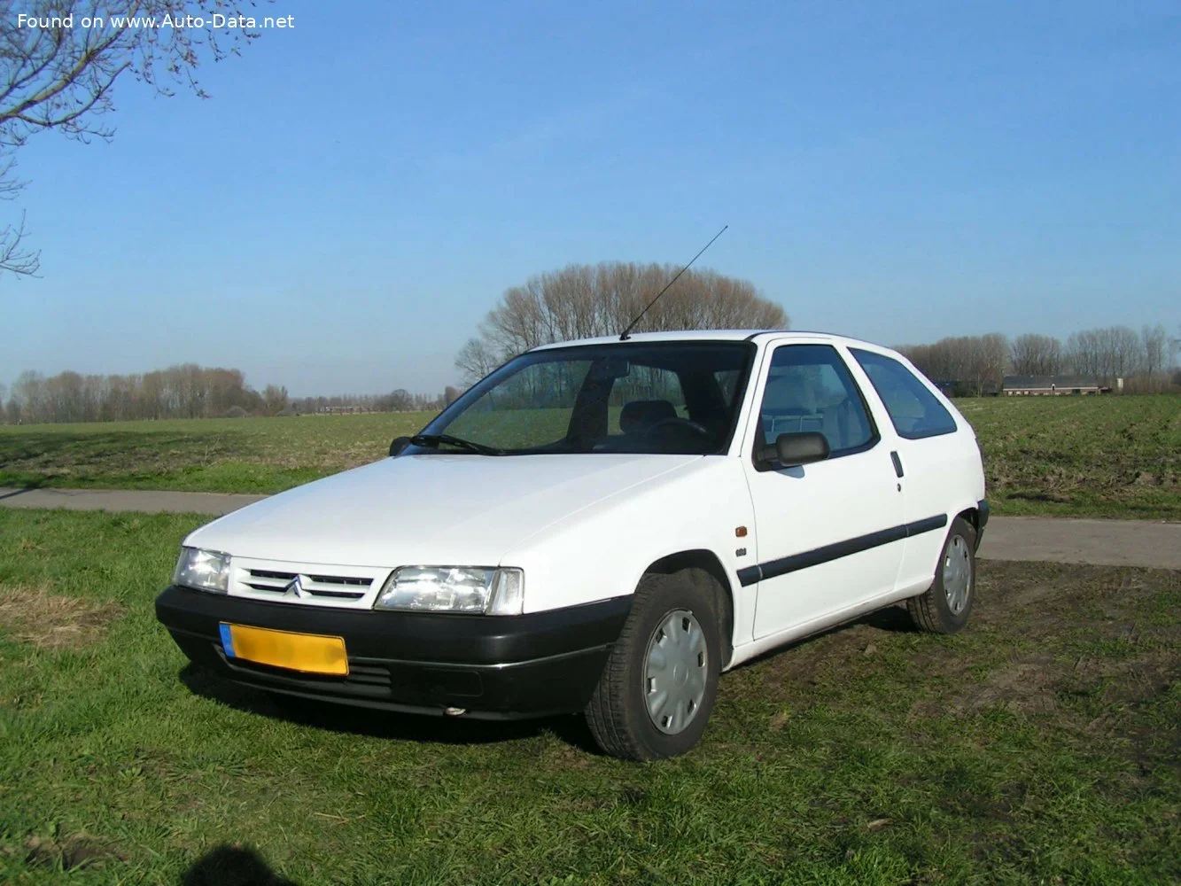 Citroen ZX 1.1 i (60 Hp)1994 - 1997 - 1