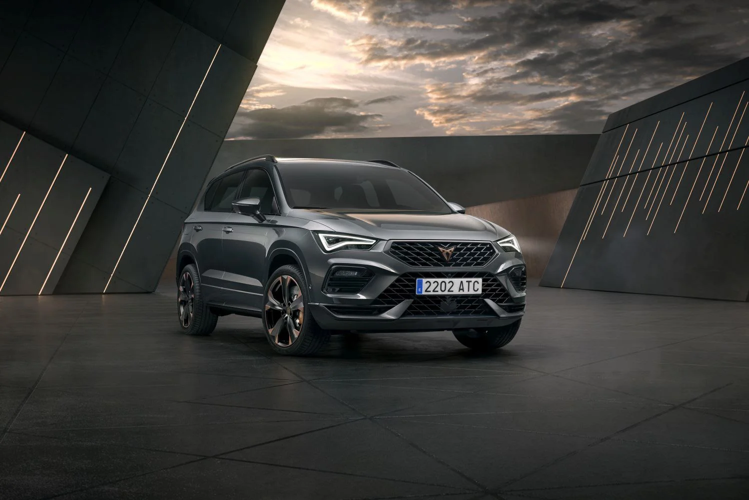 Cupra Ateca 1.5 TSI (150 Hp) DSG2023 - - 1