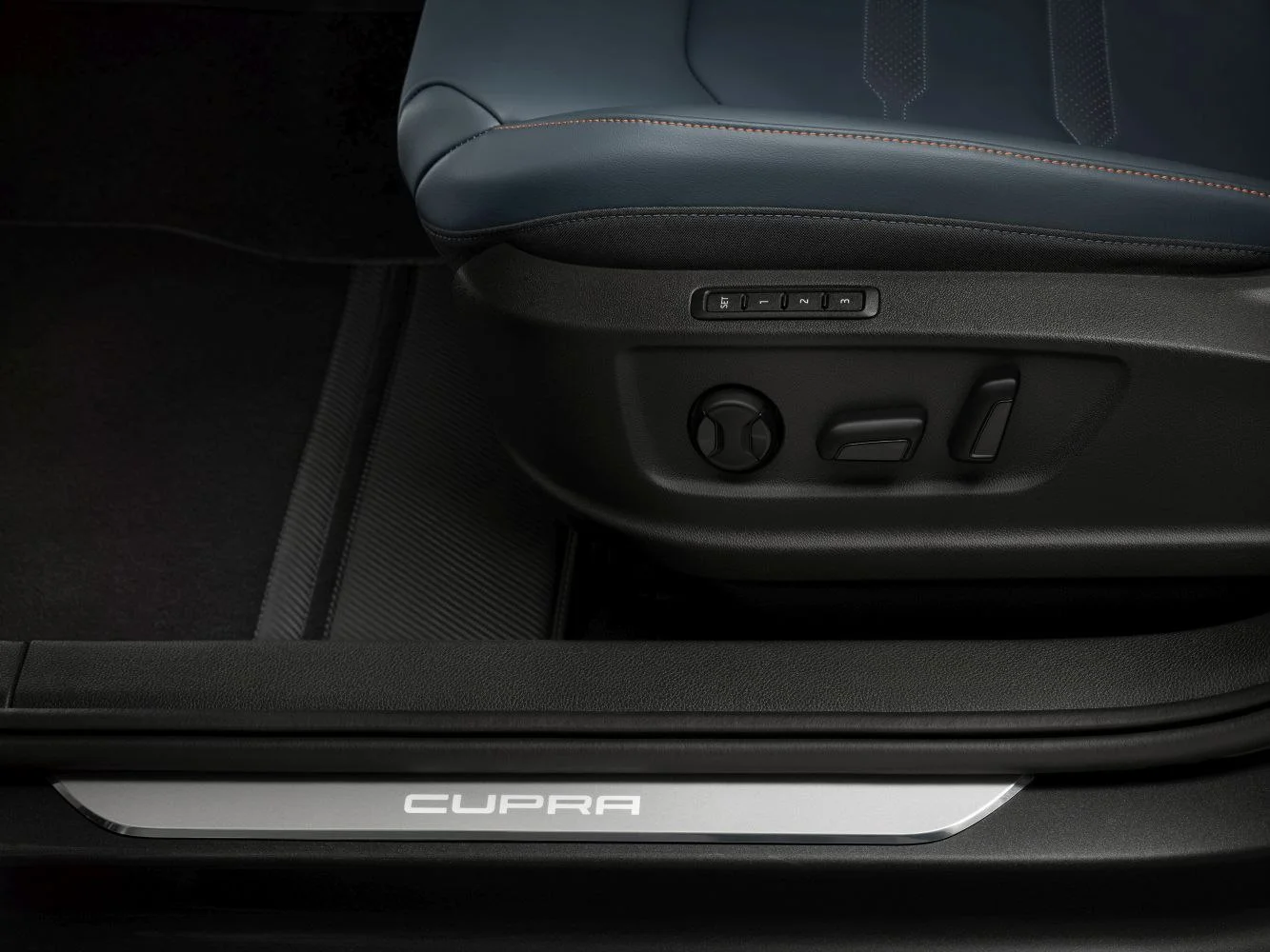 Cupra Ateca 1.5 TSI (150 Hp) DSG2023 - thumbnail 15