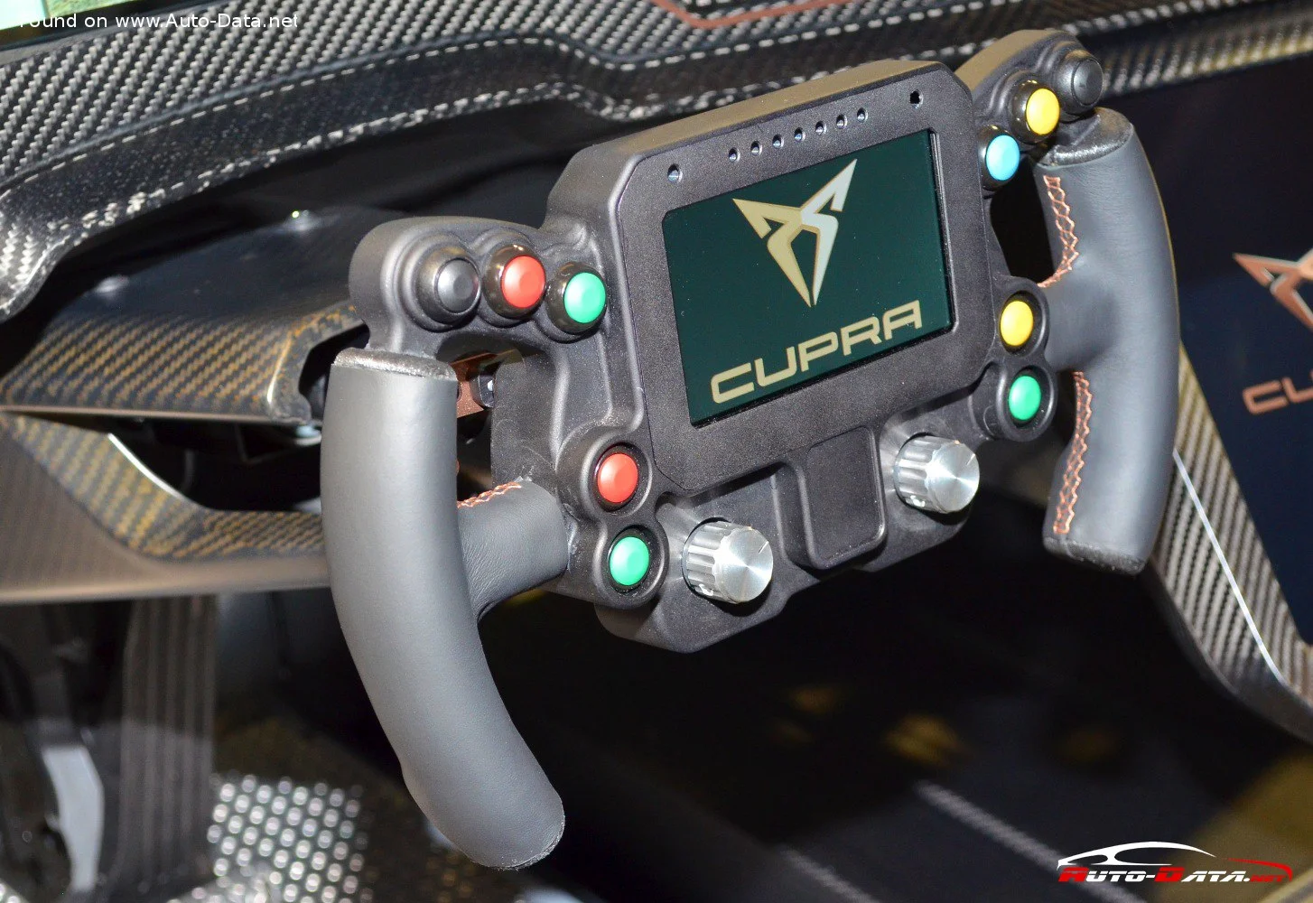 Cupra E-Racer 65.6 kWh (680 Hp)2020 - thumbnail 14