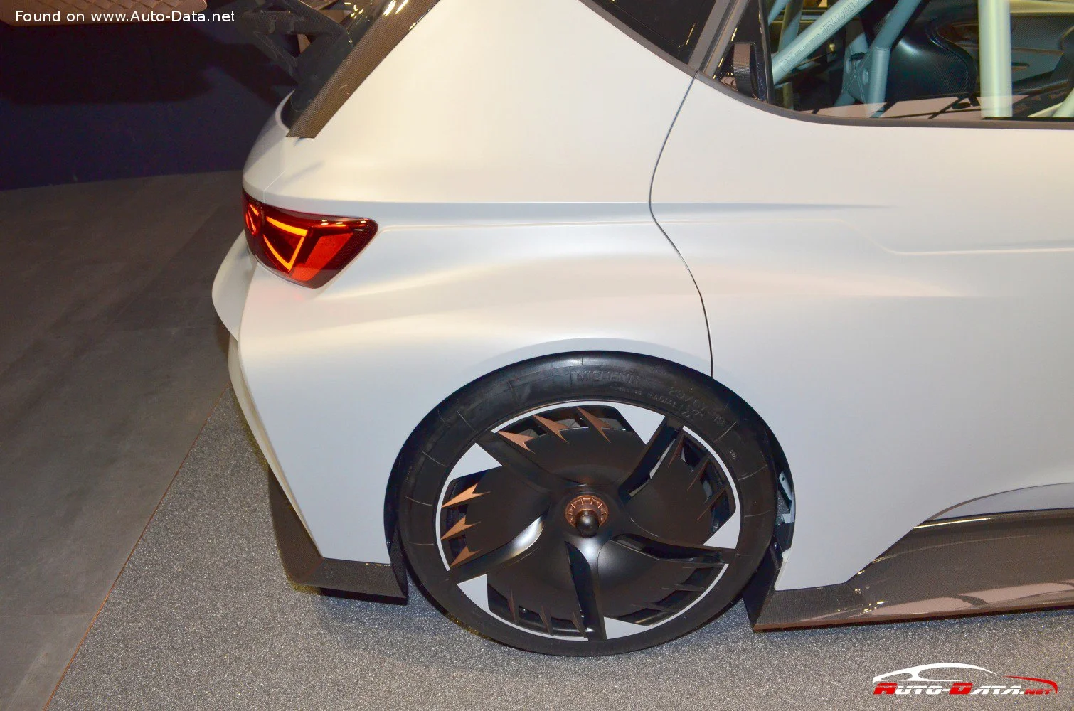 Cupra E-Racer 65.6 kWh (680 Hp)2020 - thumbnail 5