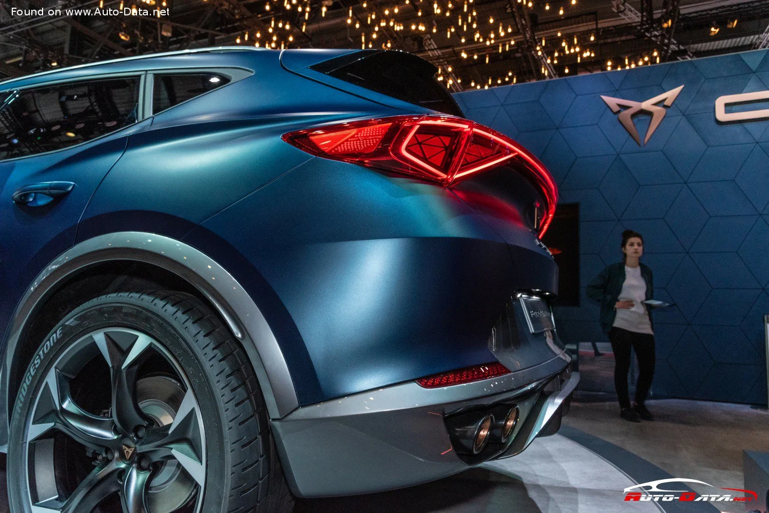 Cupra Formentor Cupra Formentor Concept thumbnail 8