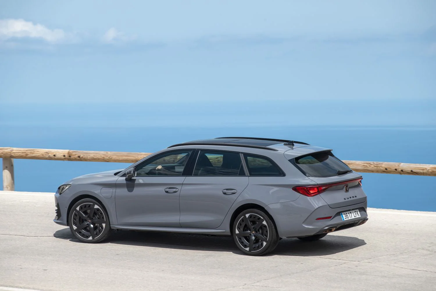 Cupra Leon 1.4 TSI (204 Hp) e-Hybrid DSG2021 - 2024 thumbnail 10