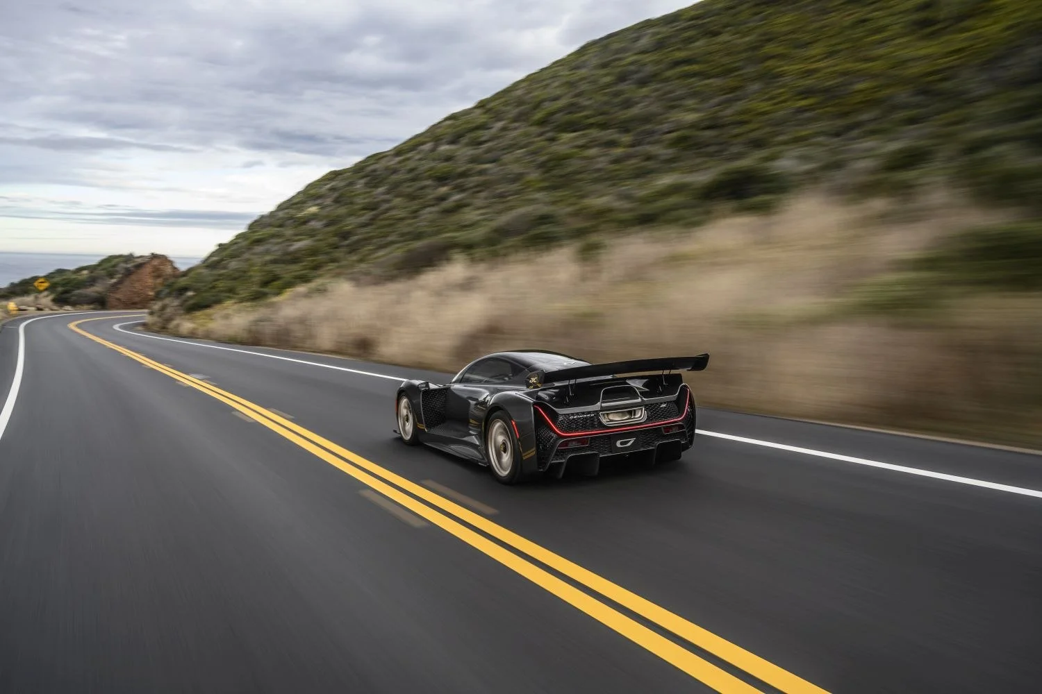 Czinger 21C 2.9 V8 (1250 Hp) Hybrid AWD Automatic2020 - thumbnail 12