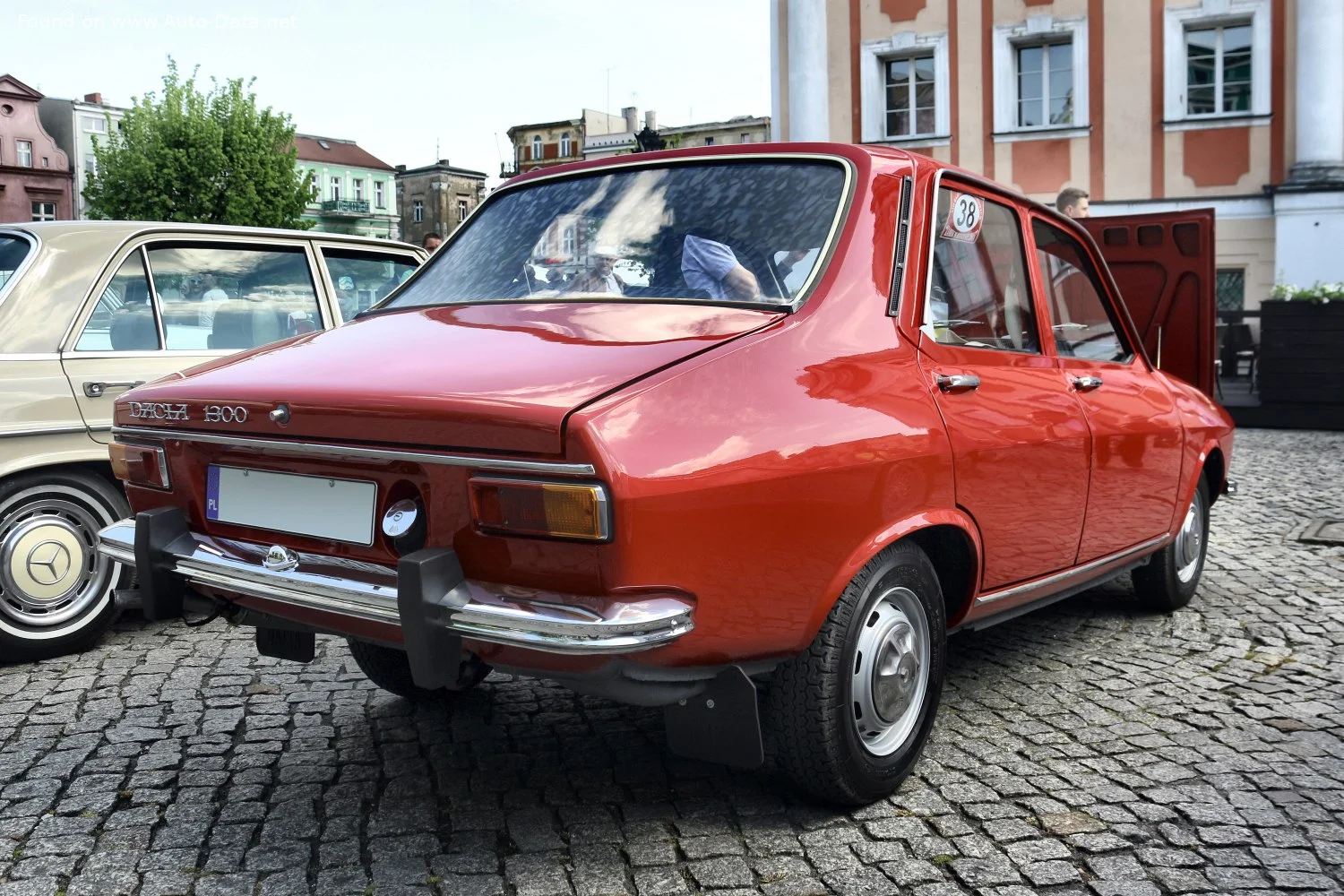 Dacia 1300 1.3 (54 Hp)1969 - 2004 thumbnail 3