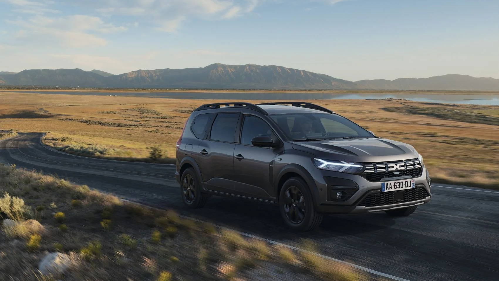 Dacia Jogger 1.0 TCe (110 Hp)2022 - thumbnail 9