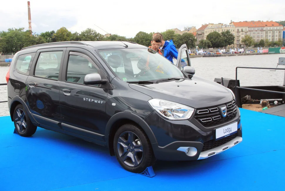 Dacia Lodgy 1.2 TCe (116 Hp)2017 - 2018 thumbnail 8