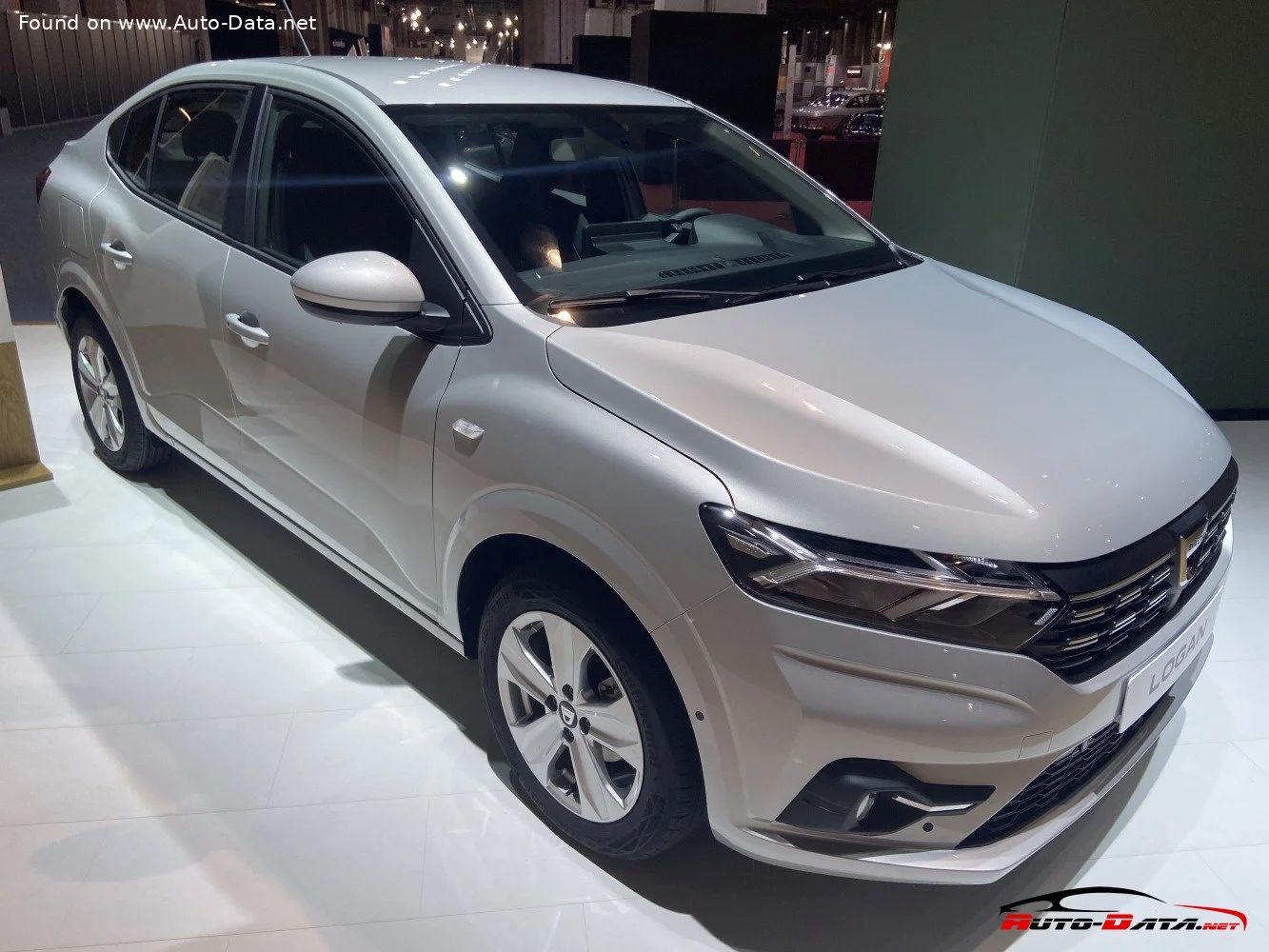 Dacia Logan 1.0 ECO-G (101 Hp) LPG2020 - 2022 thumbnail 2