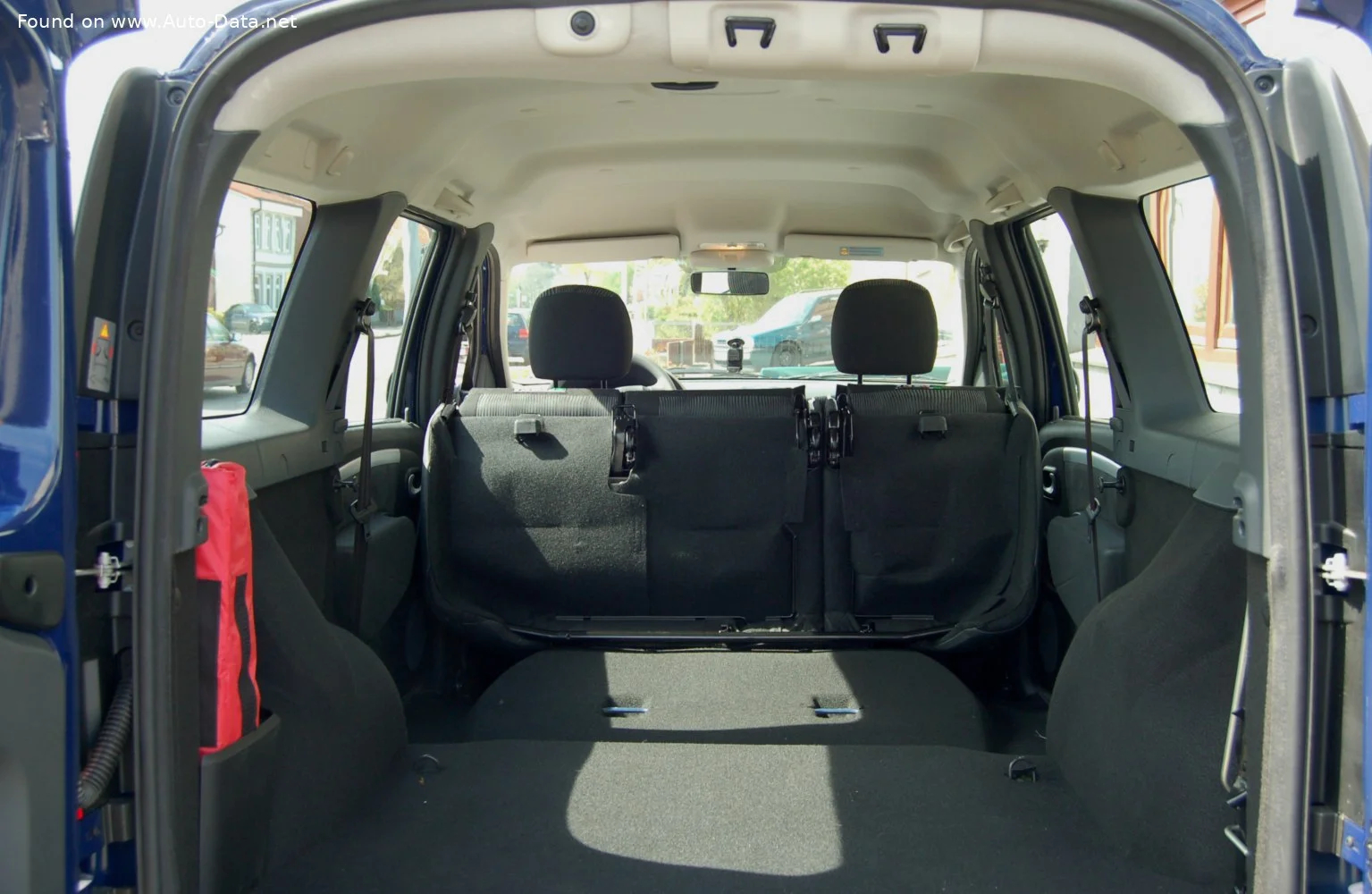 Dacia Logan 1.4 MPI (75 Hp)2008 - 2010 thumbnail 12