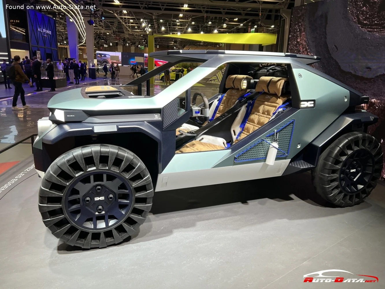 Dacia Manifesto Dacia Manifesto (Concept) - 1