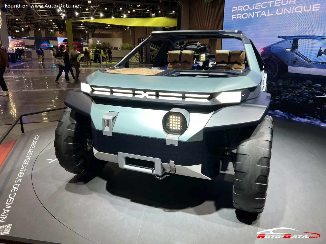 Dacia Manifesto Dacia Manifesto (Concept) thumbnail 2