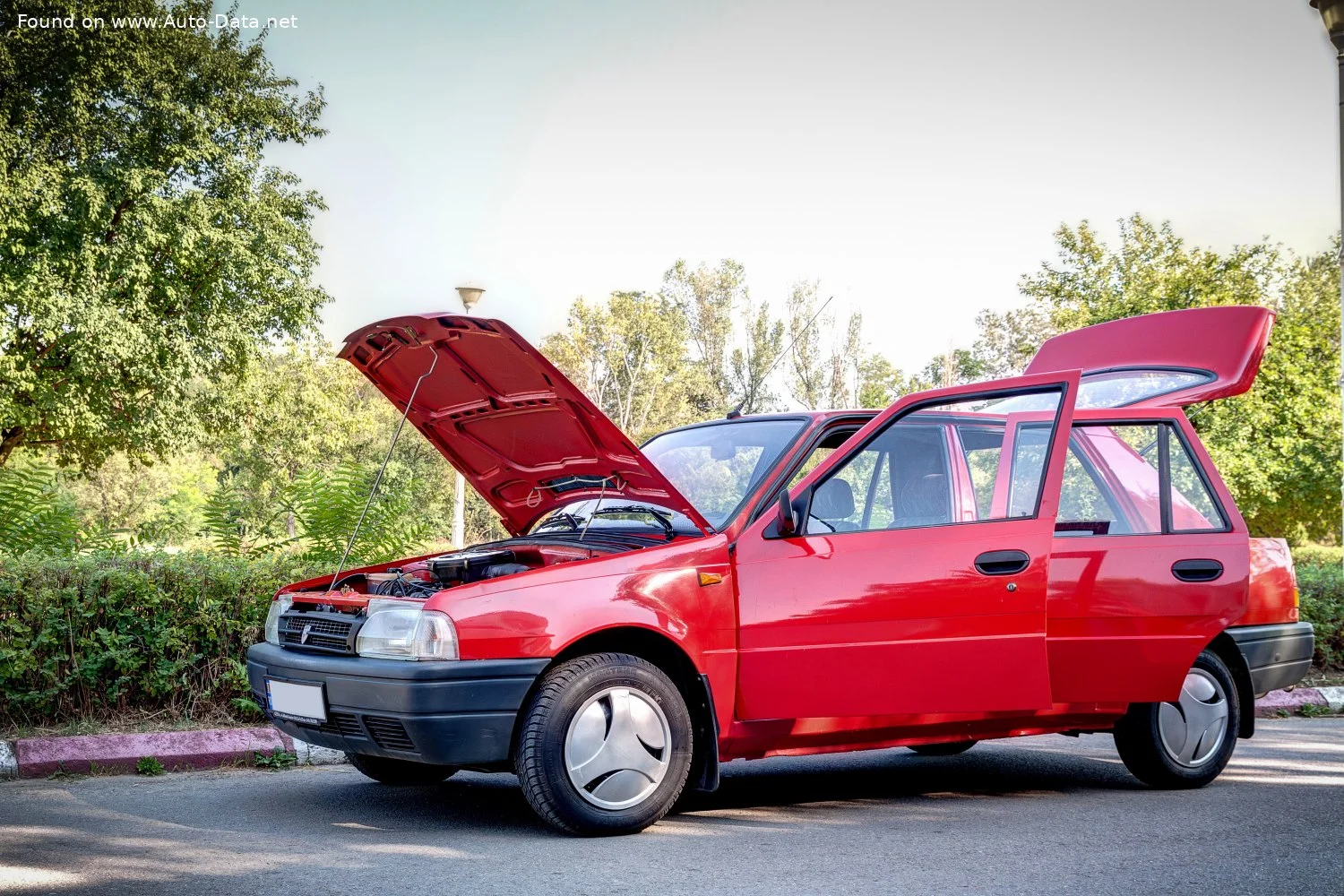 Dacia Nova 1.4 (62 Hp)1995 - 2000 - 1