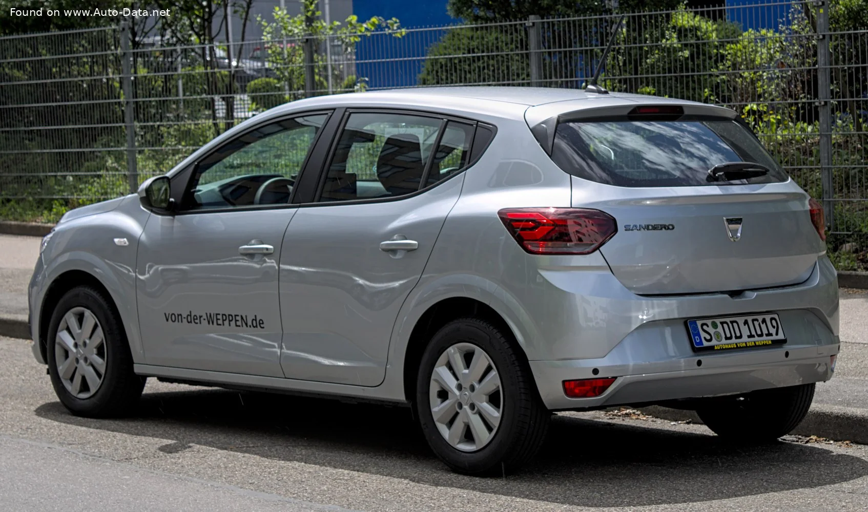 Dacia Sandero 1.0 ECO-G (91/101 Hp) LPG2020 - 2022 thumbnail 2
