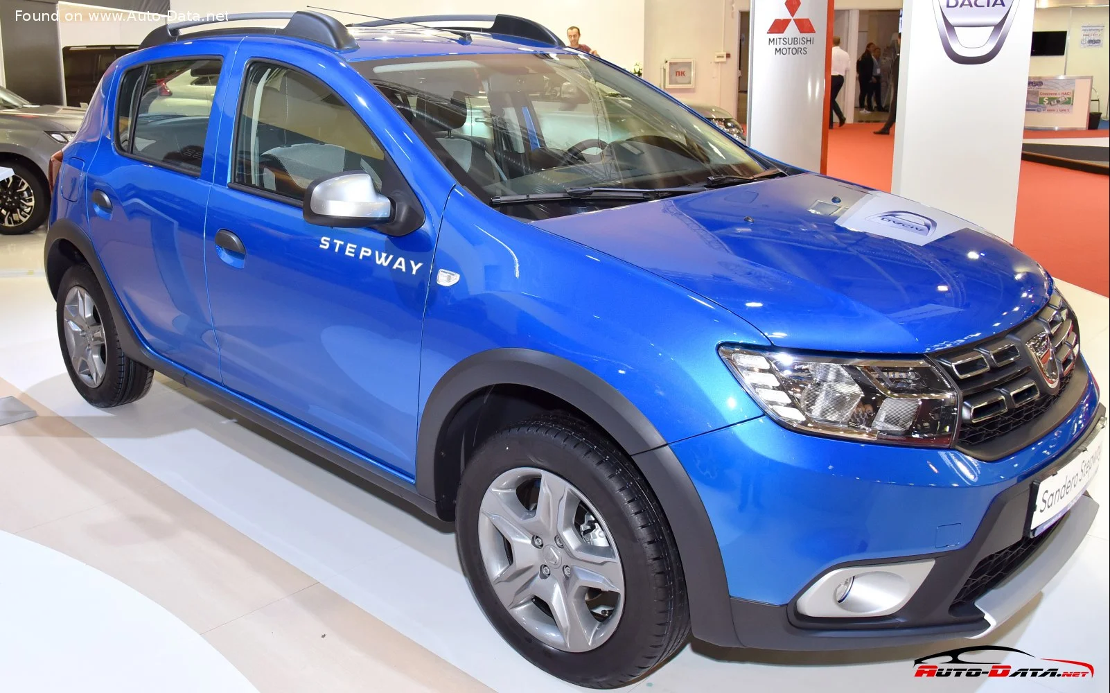 Dacia Sandero 0.9 TCe (90 Hp) LPG Start&Stop2016 - 2020 thumbnail 10
