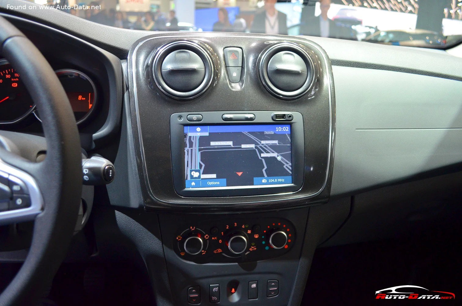 Dacia Sandero 0.9 TCe (90 Hp) LPG Start&Stop2016 - 2020 thumbnail 8