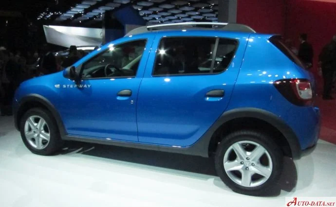 Dacia Sandero 0.9 Tce (90 Hp)2012 - 2015 thumbnail 8