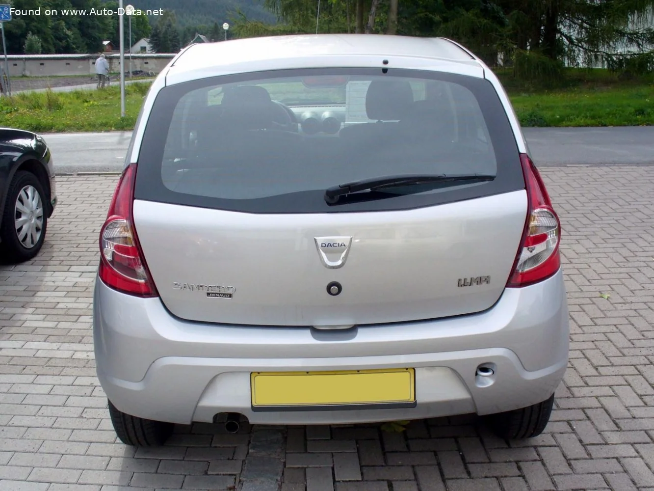 Dacia Sandero 1.2 (75/72 Hp) LPG2010 - 2012 thumbnail 4