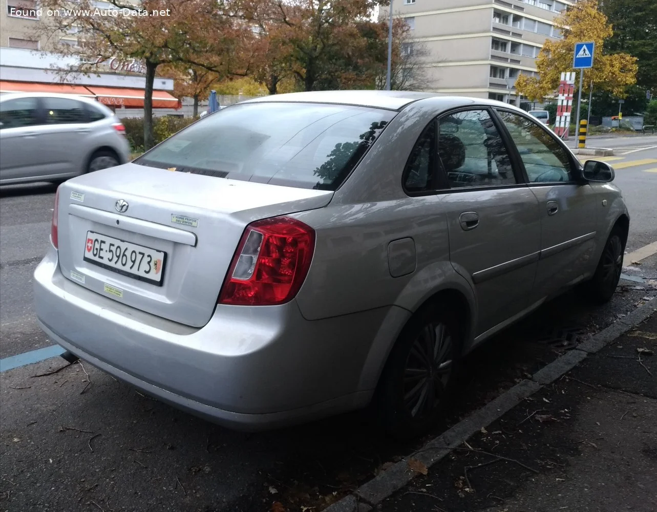 Daewoo Nubira 1.6 i 16V (110 Hp)2004 - 2005 thumbnail 4