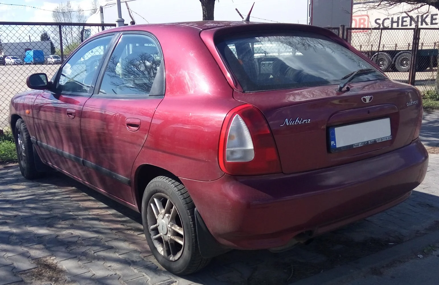 Daewoo Nubira 1.6 i 16V (106 Hp)1997 - 2001 thumbnail 2
