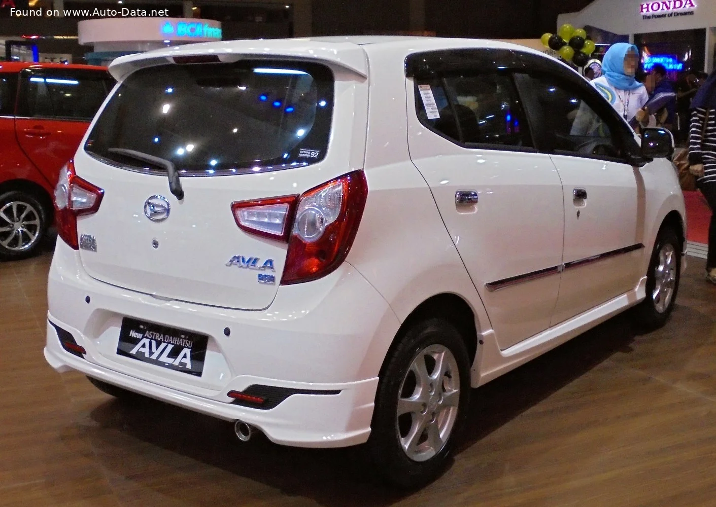 Daihatsu Ayla 1.0 (65 Hp)2017 - 2020 thumbnail 2