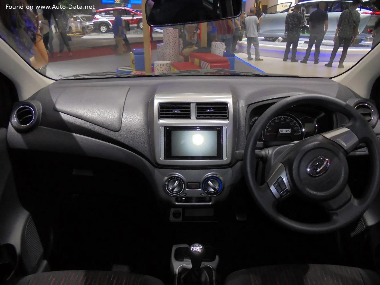 Daihatsu Ayla 1.0 (65 Hp)2017 - 2020 thumbnail 3