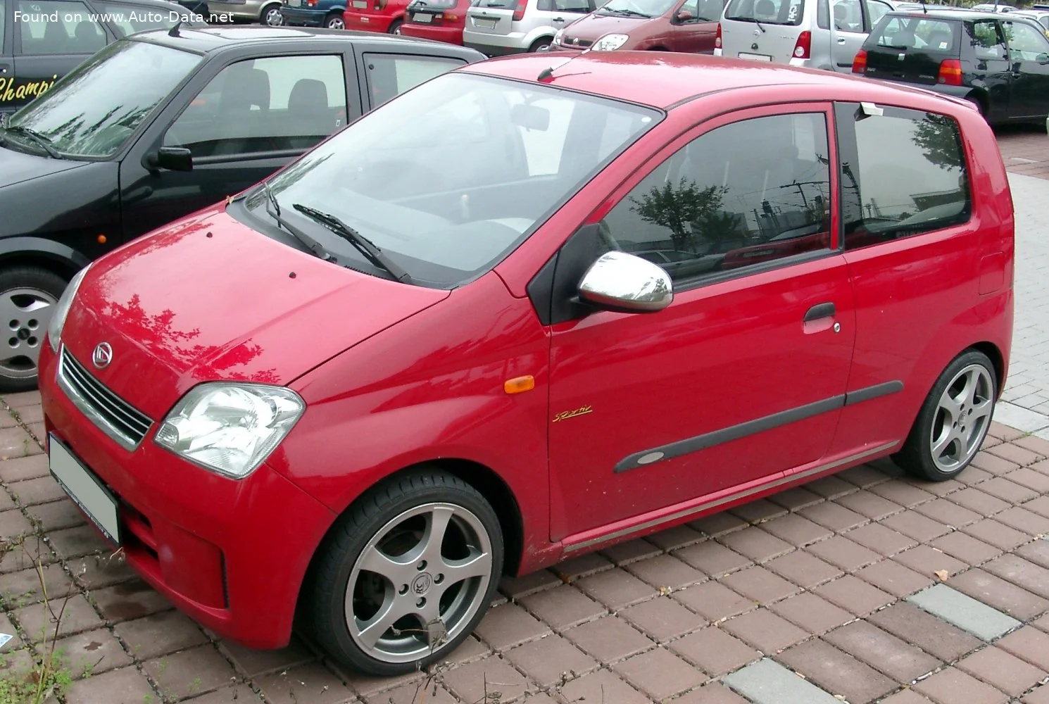 Daihatsu Cuore 1.0 i (58 Hp)2003 - 2006 - 1