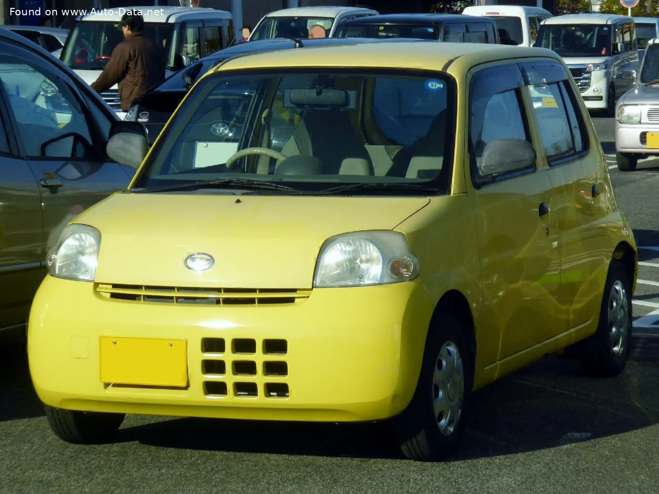 Daihatsu Esse 0.7 i 12V (58 Hp)2006 - 2011 thumbnail 3
