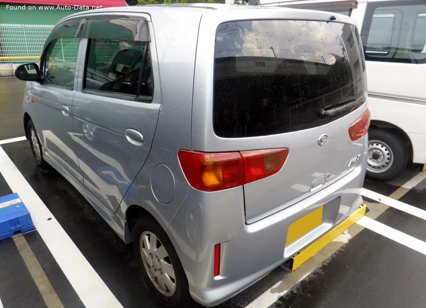 Daihatsu MAX 0.7 i 12V R (64 Hp)2001 - 2003 thumbnail 4
