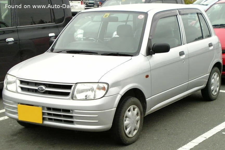 Daihatsu Mira 0.7 i (48 Hp)2000 - 2004 thumbnail 2